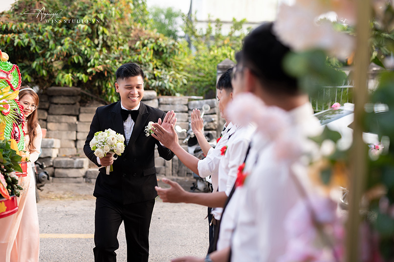 1-5-1 wedding door game